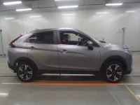 Mitsubishi ECLIPSE CROSS лот № 30363 оценка 4.5  с аукциона в Японии 2