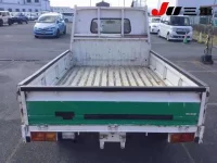 Toyota TOWN ACE TRUCK лот № 2069 оценка 3.5  с аукциона в Японии 6