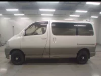 Toyota HIACE лот № 50075 оценка R  с аукциона в Японии 3