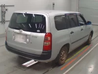 Toyota SUCCEED лот № 50079 оценка 3  с аукциона в Японии 1