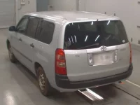 Toyota SUCCEED лот № 50079 оценка 3  с аукциона в Японии 5