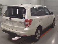 Subaru FORESTER лот № 30371 оценка 3.5  с аукциона в Японии 1