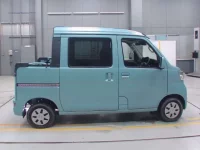 Daihatsu HIJET VAN лот № 13 оценка 4.5  с аукциона в Японии 2