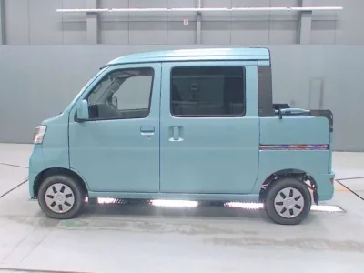 Daihatsu HIJET VAN  с аукциона в Японии