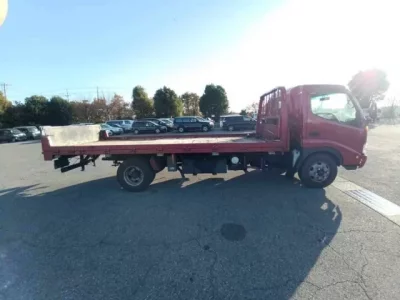 Hino DUTRO  с аукциона в Японии