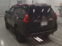 Toyota LAND CRUISER PRADO лот № 30414 оценка 4.5  с аукциона в Японии 5