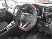 Honda SHUTTLE лот № 30415 оценка 3.5  с аукциона в Японии 6