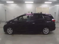 Honda SHUTTLE лот № 30415 оценка 3.5  с аукциона в Японии 3