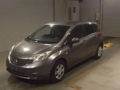 Nissan NOTE  с аукциона в Японии
