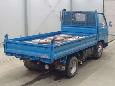 Mazda TITAN  с аукциона в Японии