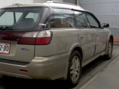 Subaru LEGACY  с аукциона в Японии