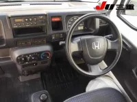 Honda ACTY TRUCK лот № 2102 оценка 4  с аукциона в Японии 7