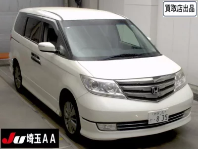 Honda ELYSION  с аукциона в Японии