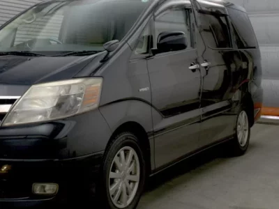Toyota ALPHARD  с аукциона в Японии