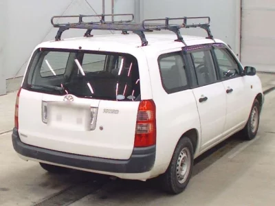 Toyota SUCCEED  с аукциона в Японии