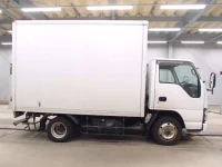 Isuzu ELF лот № 7017 оценка 3  с аукциона в Японии 2