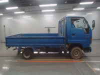 Toyota DYNA лот № 30443 оценка 3.5  с аукциона в Японии 2