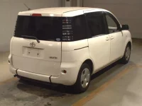 Toyota SIENTA лот № 4257 оценка RA  с аукциона в Японии 1