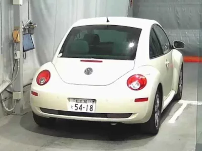 Volkswagen NEW BEETLE