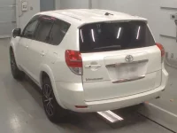 Toyota VANGUARD лот № 30445 оценка 4.5  с аукциона в Японии 5