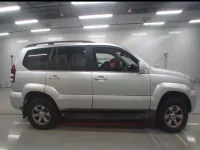 Toyota LAND CRUISER PRADO лот № 30446 оценка 3.5  с аукциона в Японии 2