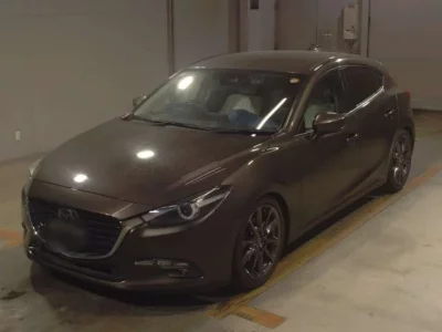 Mazda AXELA  с аукциона в Японии