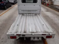 Suzuki CARRY TRUCK лот № 8002 оценка 99  с аукциона в Японии 9
