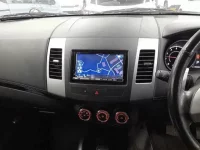 Mitsubishi OUTLANDER лот № 30451 оценка 3.5  с аукциона в Японии 8