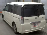 Honda STEP WAGON лот № 17061 оценка R  с аукциона в Японии 1