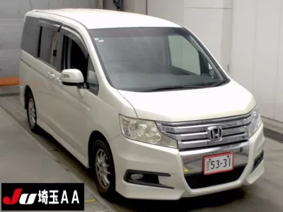 Honda STEP WAGON  с аукциона в Японии