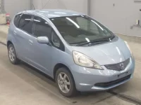 Honda FIT лот № 5501 оценка R  с аукциона в Японии 4