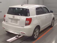 Toyota IST лот № 30465 оценка 3  с аукциона в Японии 1