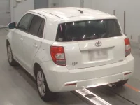 Toyota IST лот № 30465 оценка 3  с аукциона в Японии 5