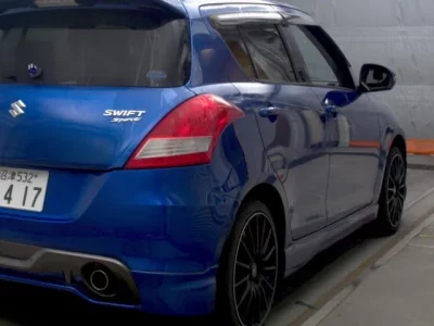 Suzuki SWIFT  с аукциона в Японии
