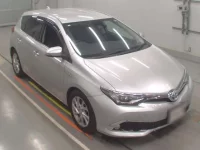 Toyota AURIS лот № 30468 оценка 3.5  с аукциона в Японии 4