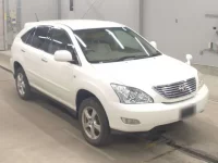 Toyota HARRIER лот № 5517 оценка 3  с аукциона в Японии 4