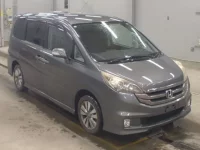 Honda STEP WAGON лот № 5524 оценка 3  с аукциона в Японии 4