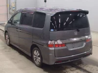 Honda STEP WAGON лот № 5524 оценка 3  с аукциона в Японии 5