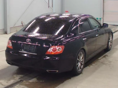 Toyota MARK X  с аукциона в Японии