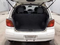 Toyota VITZ лот № 5534 оценка 3.5  с аукциона в Японии 10