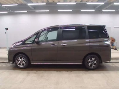 Mazda BIANTE  с аукциона в Японии