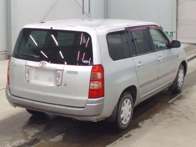 Toyota SUCCEED  с аукциона в Японии