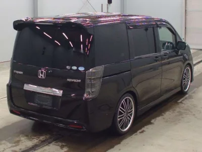 Honda STEP WAGON  с аукциона в Японии