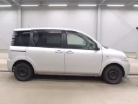 Toyota SIENTA лот № 5547 оценка 3.5  с аукциона в Японии 2