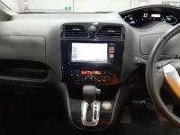 Nissan SERENA лот № 5552 оценка 4  с аукциона в Японии 7