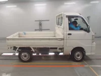 Daihatsu HIJET TRUCK лот № 477 оценка R  с аукциона в Японии 2