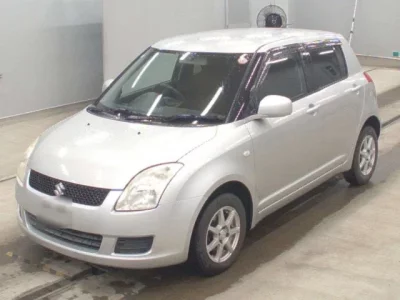 Suzuki SWIFT  с аукциона в Японии