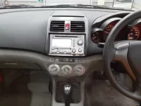 Honda AIRWAVE лот № 5562 оценка 3  с аукциона в Японии 8