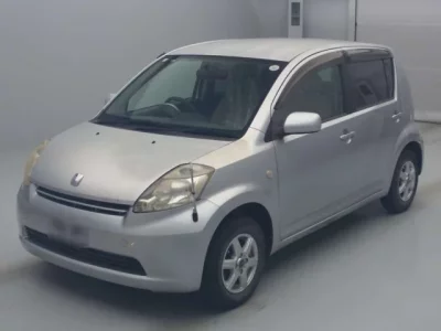 Toyota PASSO  с аукциона в Японии