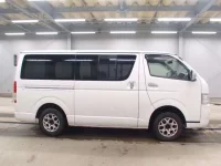 Toyota HIACE VAN лот № 5566 оценка R  с аукциона в Японии 2